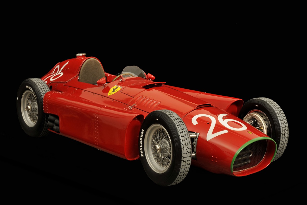 D50_Grand_Prix_de_Monaco_1956_Peter_Collins_Juan_Manuel_Fangio_026.jpg